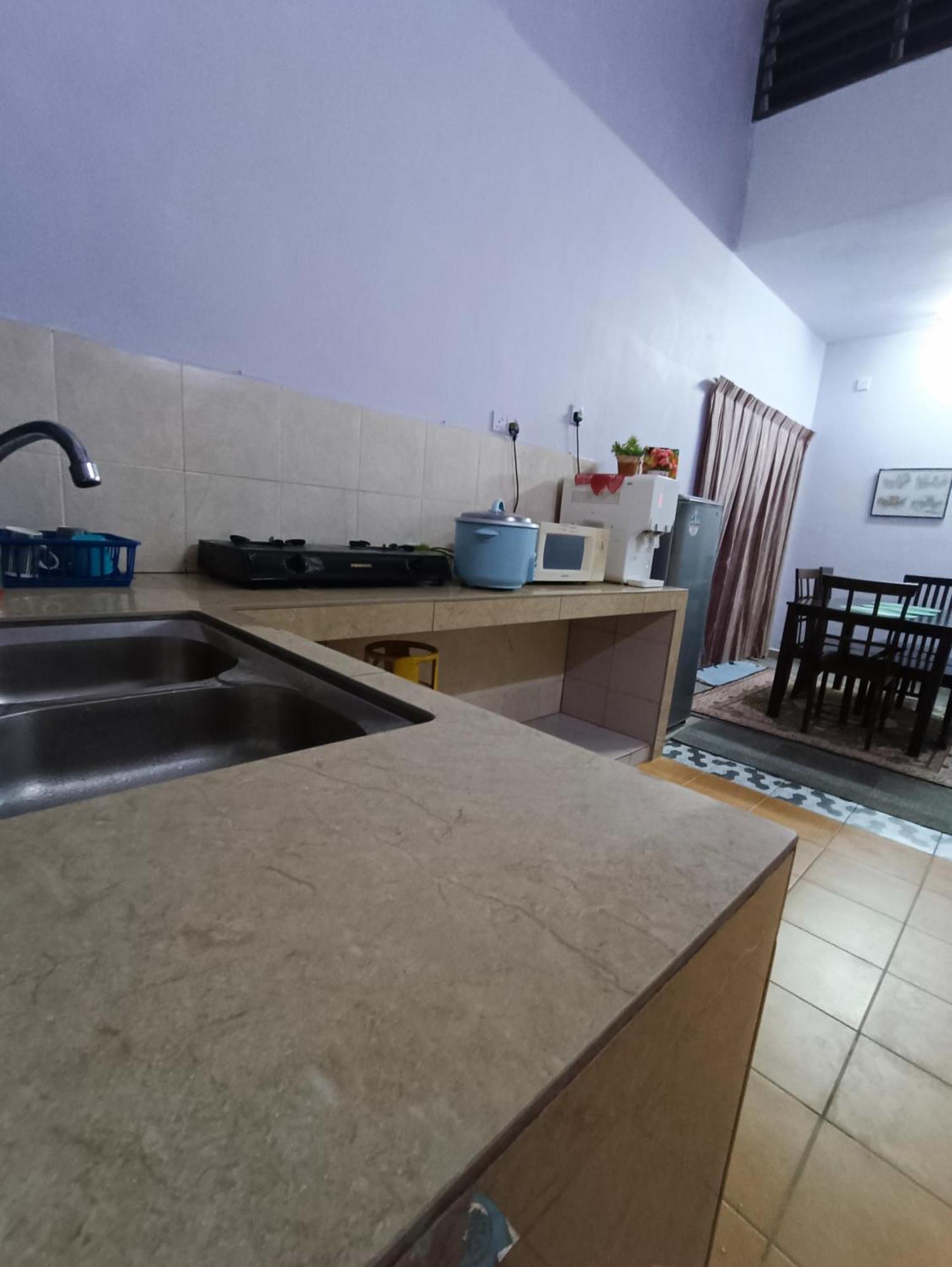 Homestay Lestari Klia セパン エクステリア 写真