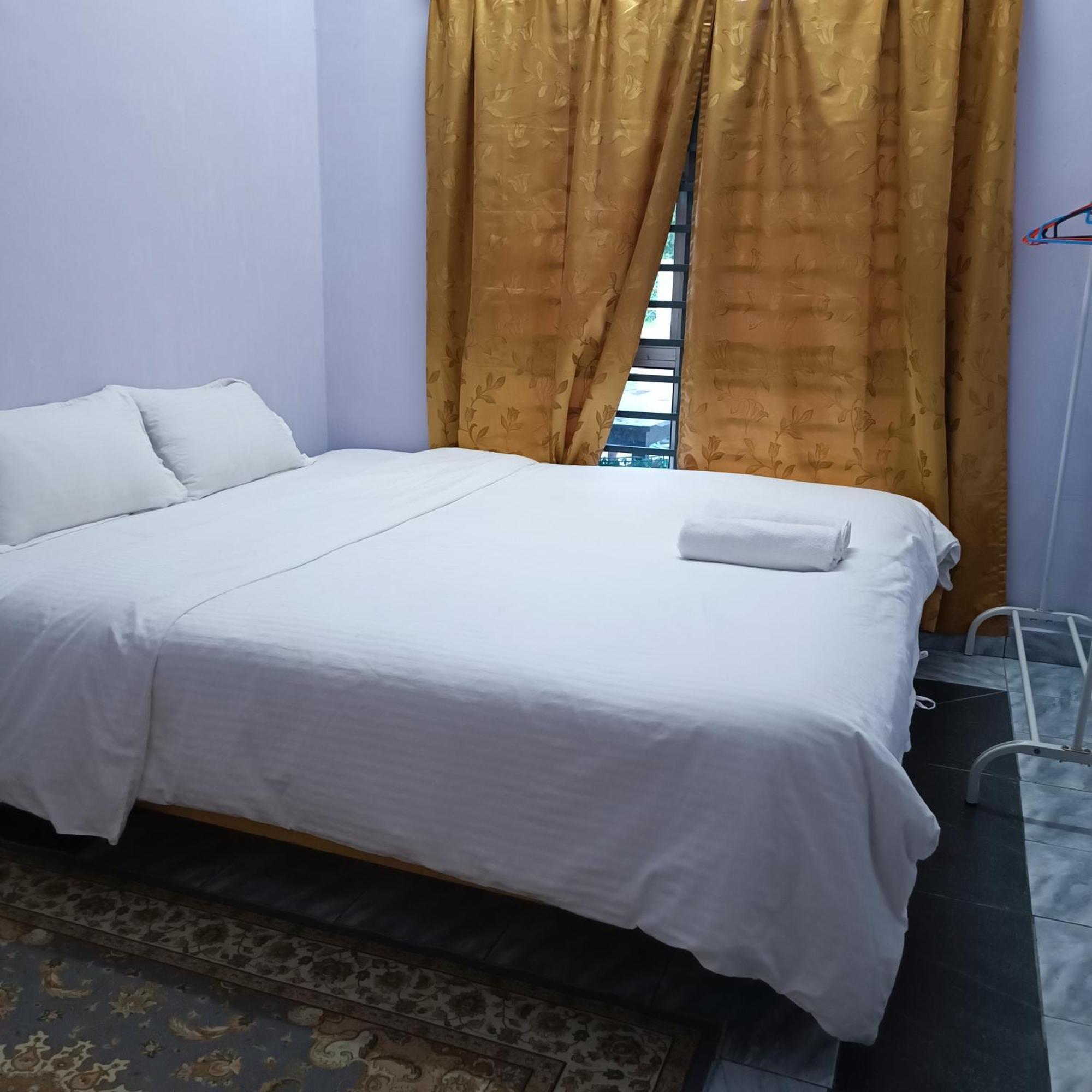 Homestay Lestari Klia セパン エクステリア 写真